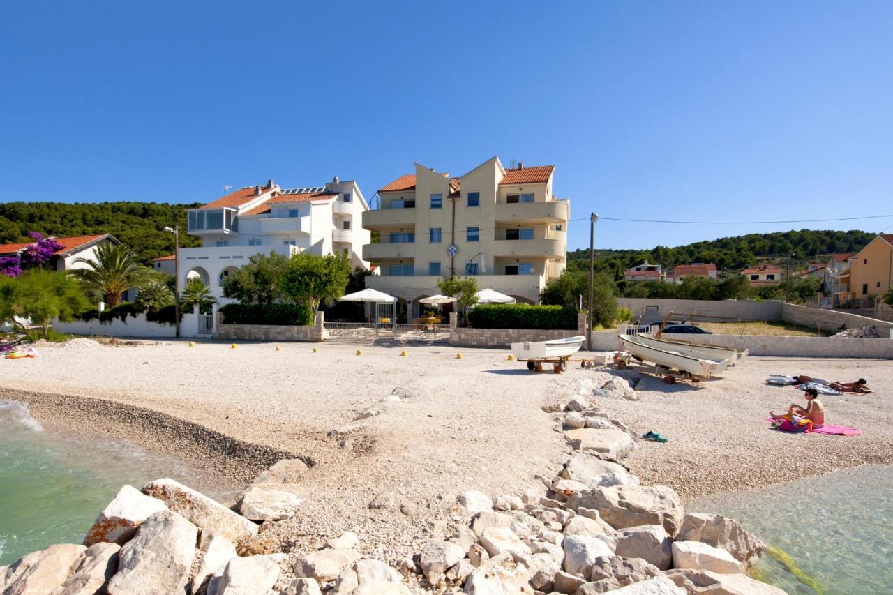 Apartments By The Sea Slatine, Ciovo - 1139 Exterior foto