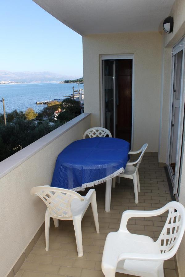 Apartments By The Sea Slatine, Ciovo - 1139 Exterior foto