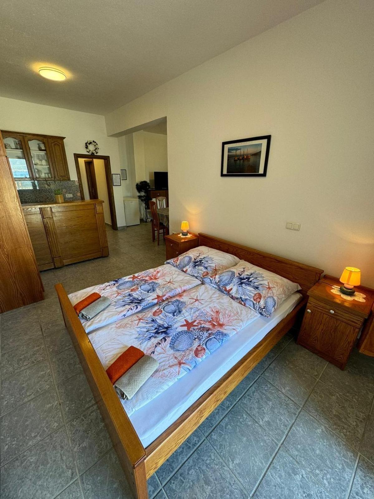 Apartments By The Sea Slatine, Ciovo - 1139 Zimmer foto